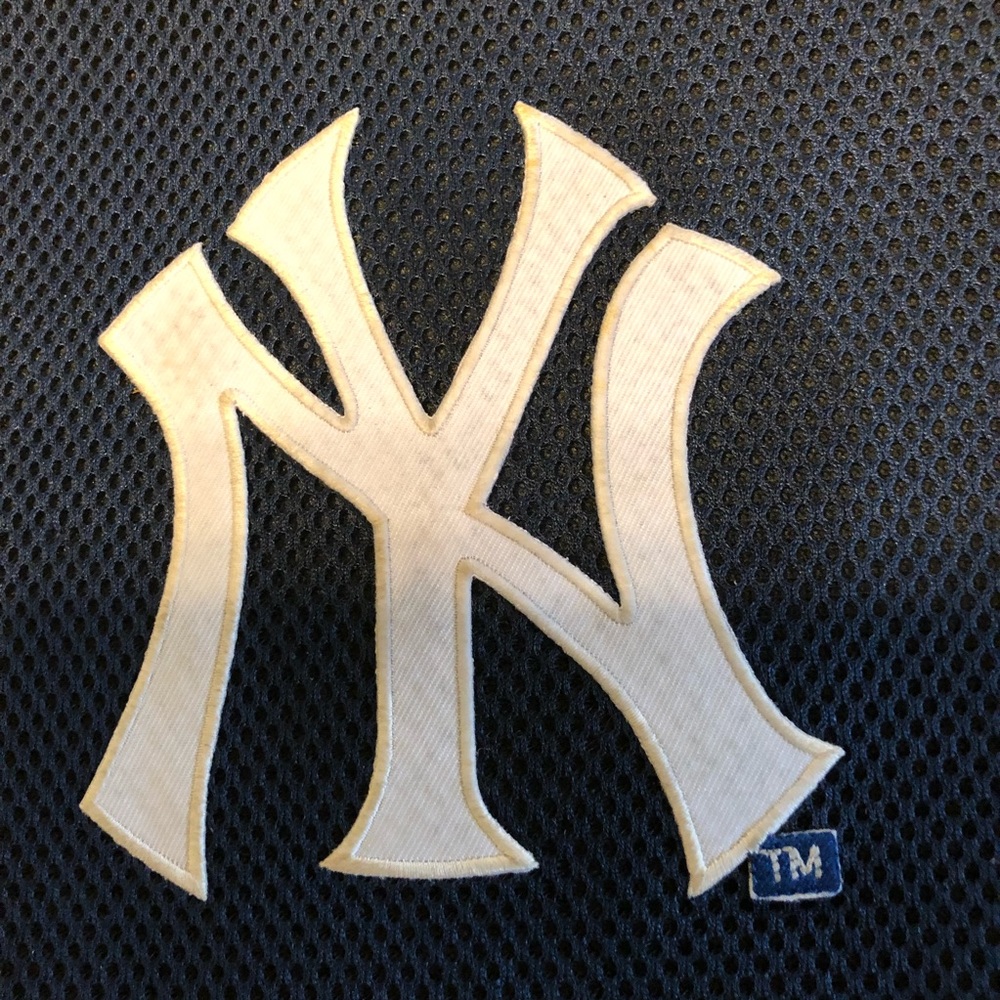 Yankees Laptop sleeve. See pictures for measurements